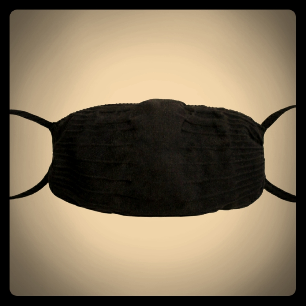Skims Seamless Face Mask